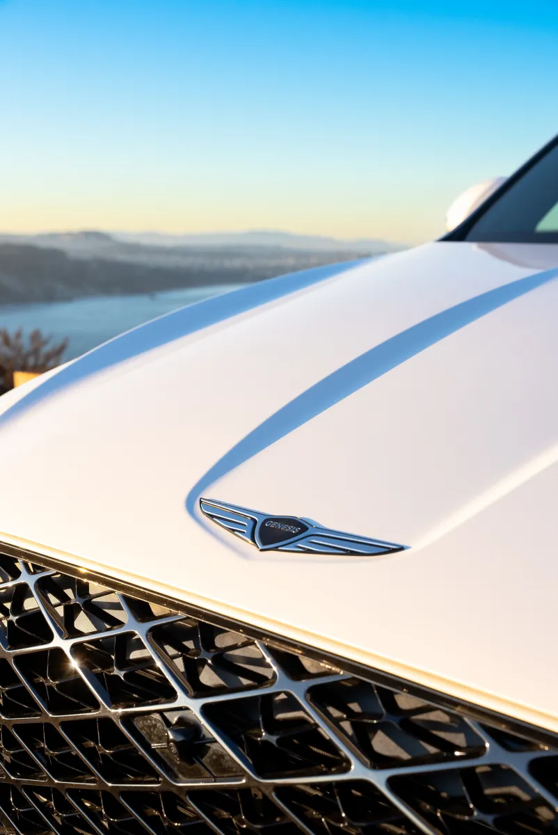 genesis gv70 — Genesis, still 05