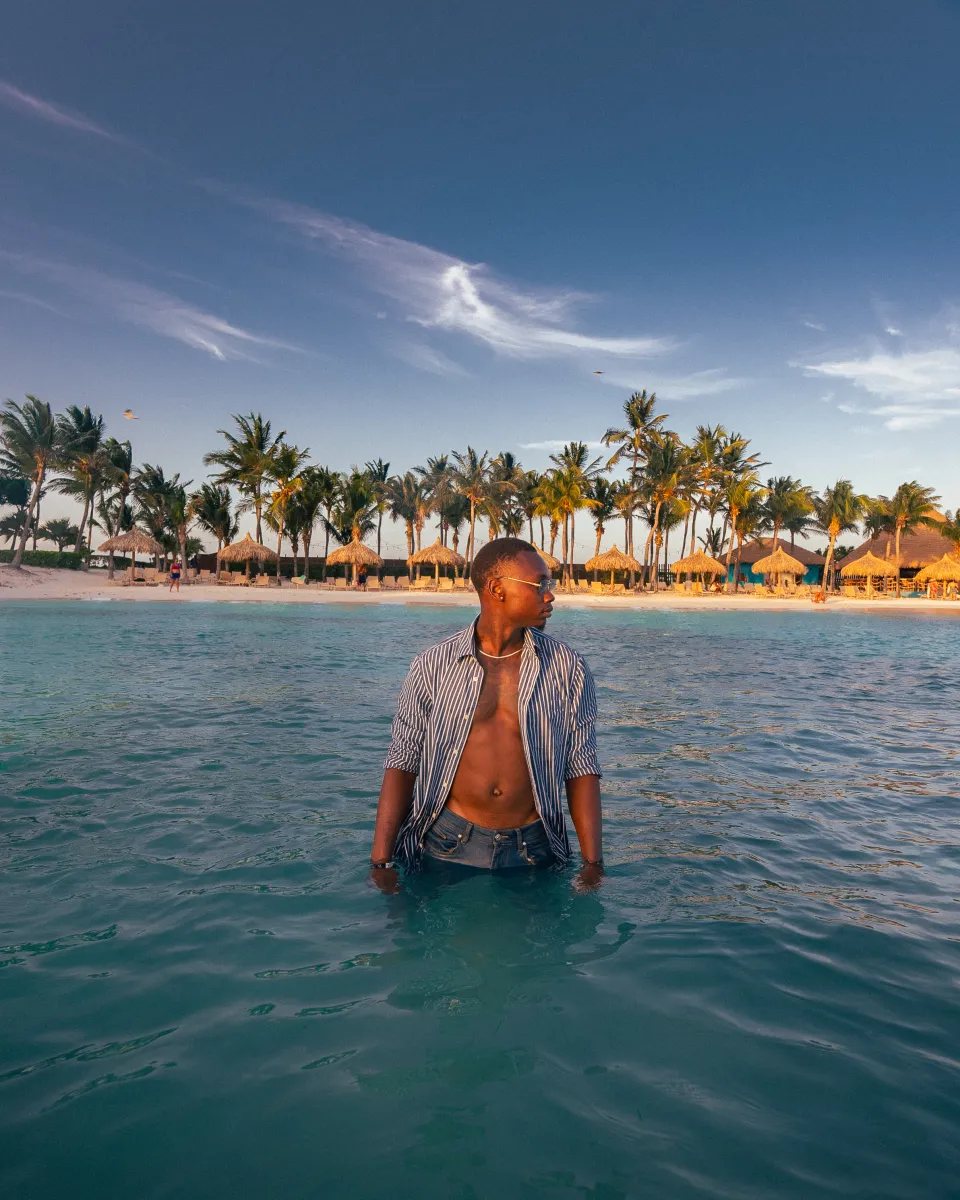 renaissance hotels - aruba — Renaissance Hotels, still 06